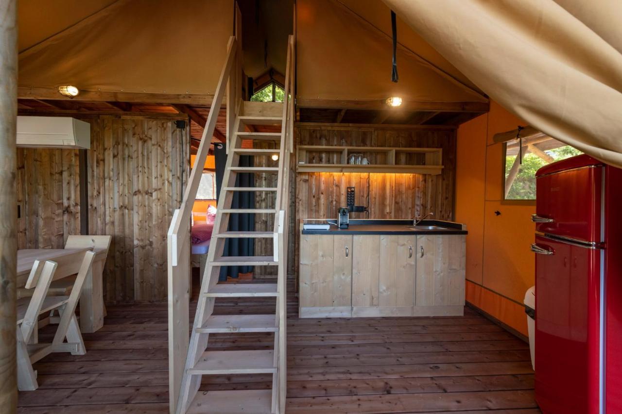Ferienpark Terrassencamping Sued-See ヴァルヒゼー エクステリア 写真